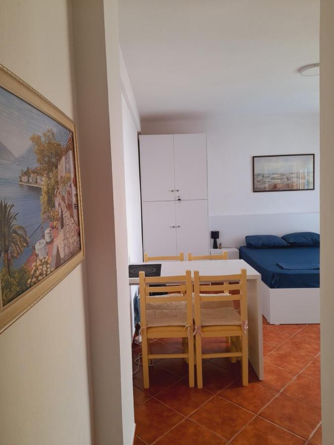 Seaside Deluxe Apartment Durrës Eksteriør billede