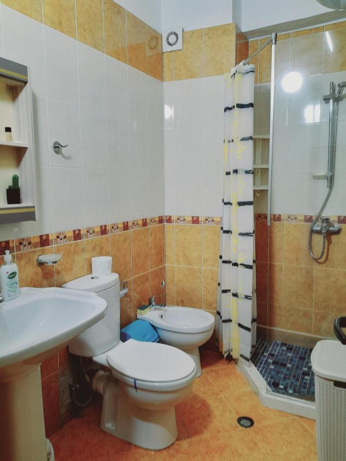 Seaside Deluxe Apartment Durrës Eksteriør billede